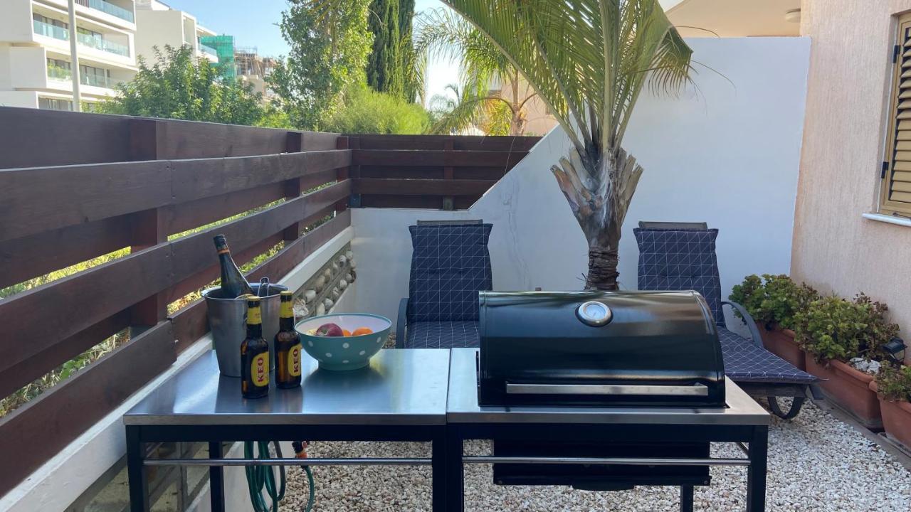 1 Bedroom Garden Flat, Sleeps 4 Pafos Exterior foto
